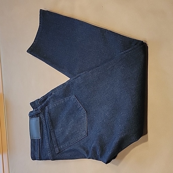 Bonobos Size 31x28 Dark Wash Tailored Fit, Excellent Condition, Like New - Picture 1 of 13